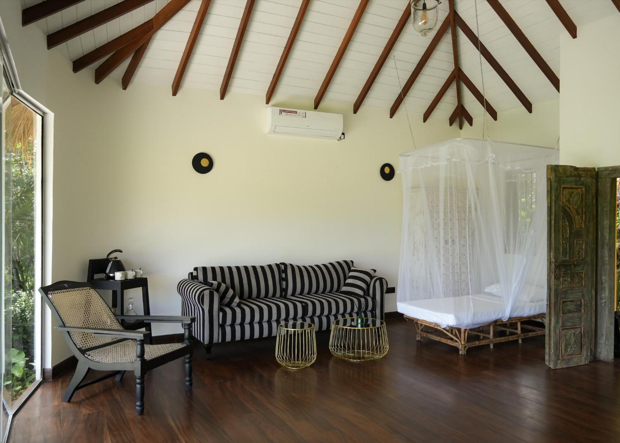 Huma Terra Lodges Hikkaduwa Ngoại thất bức ảnh